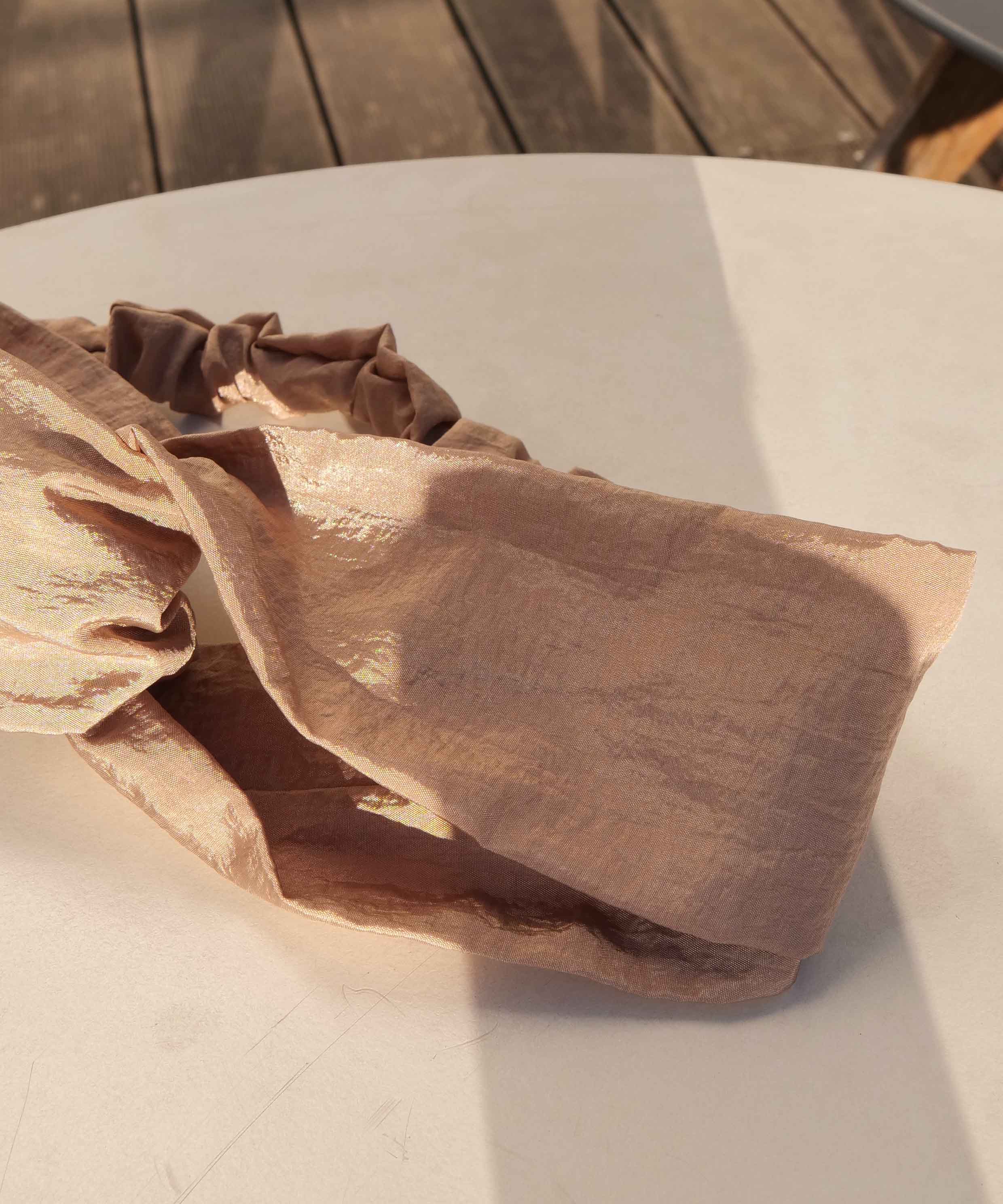 Shiny nuance simple turban