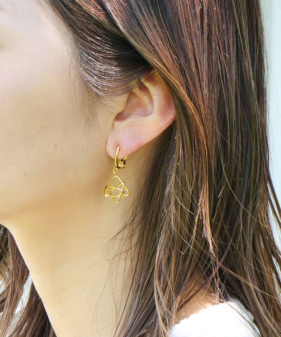 SV925 Graffiti 3D Triangle Earrings