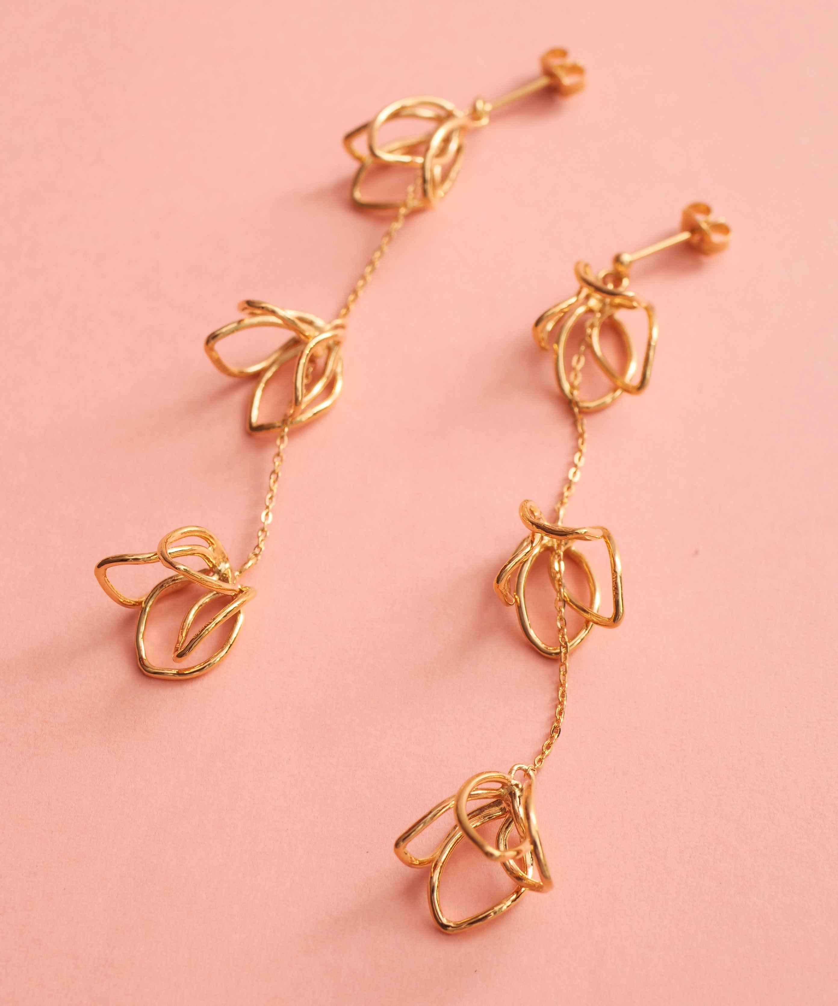 SV925 Graffiti Flower Volume Earrings Gold