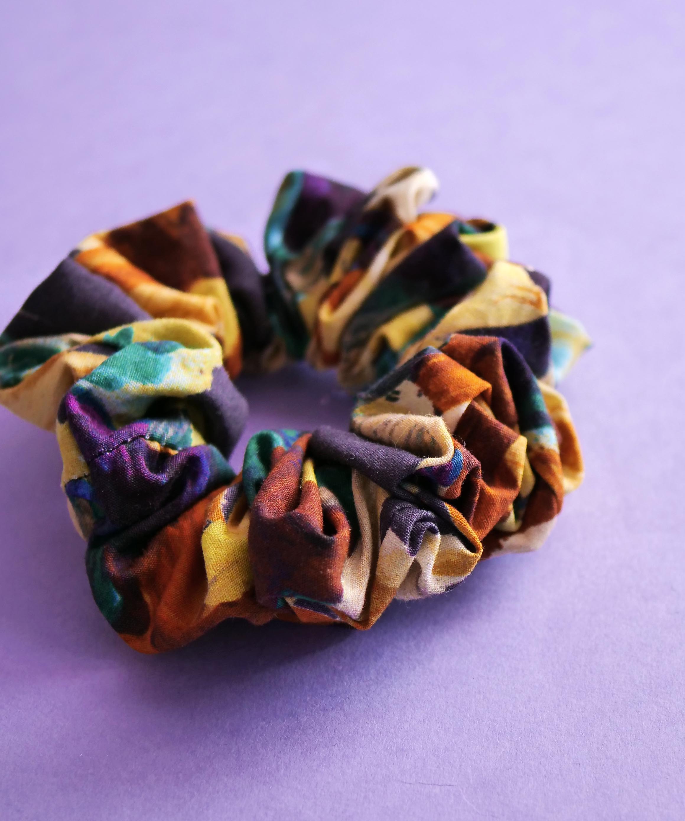 Colorful flower print scrunchie set of 2