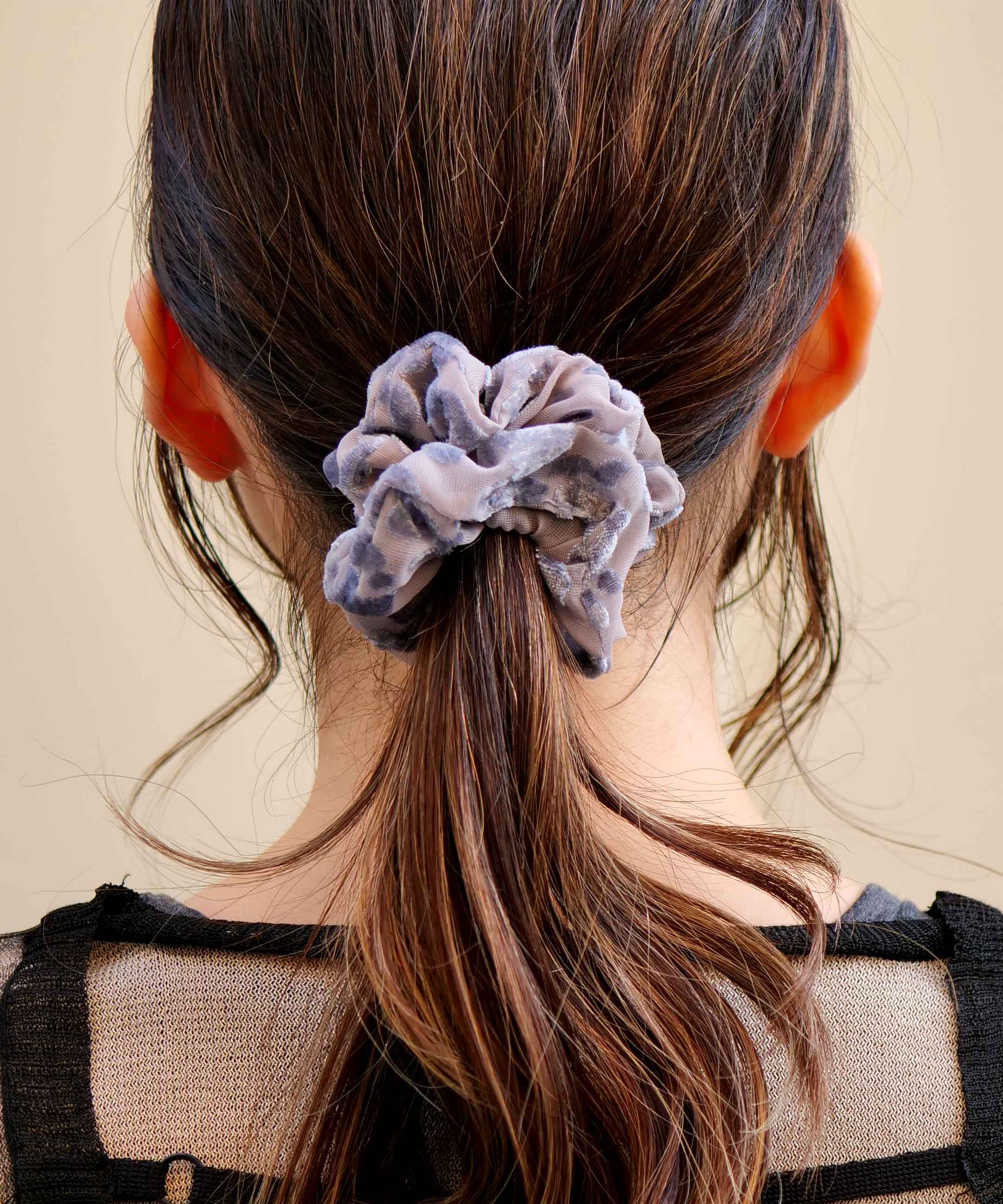 See-through velvet 2-set scrunchie