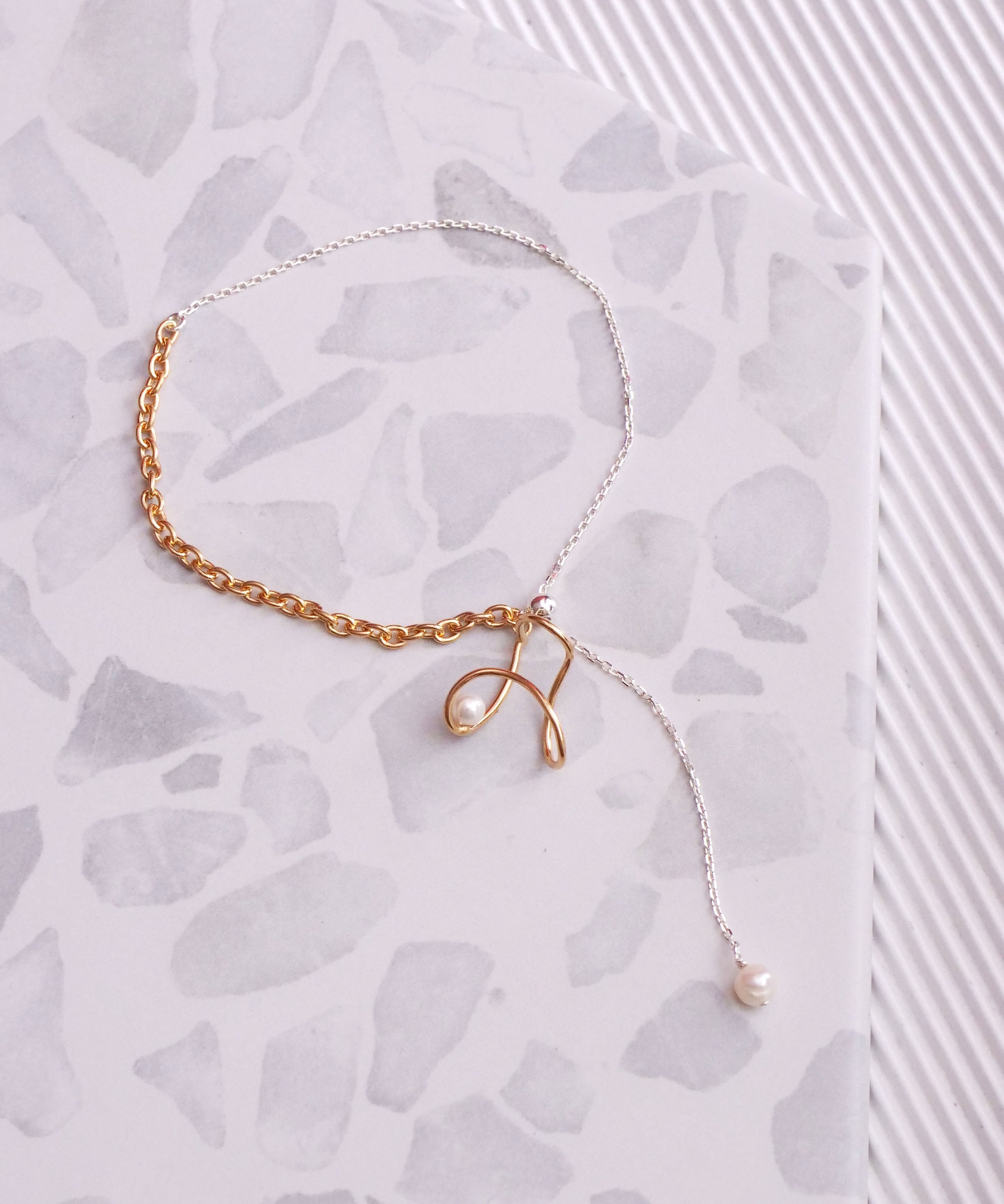 SV925 Pearl Frill Graffiti Chain Bracelet Mix