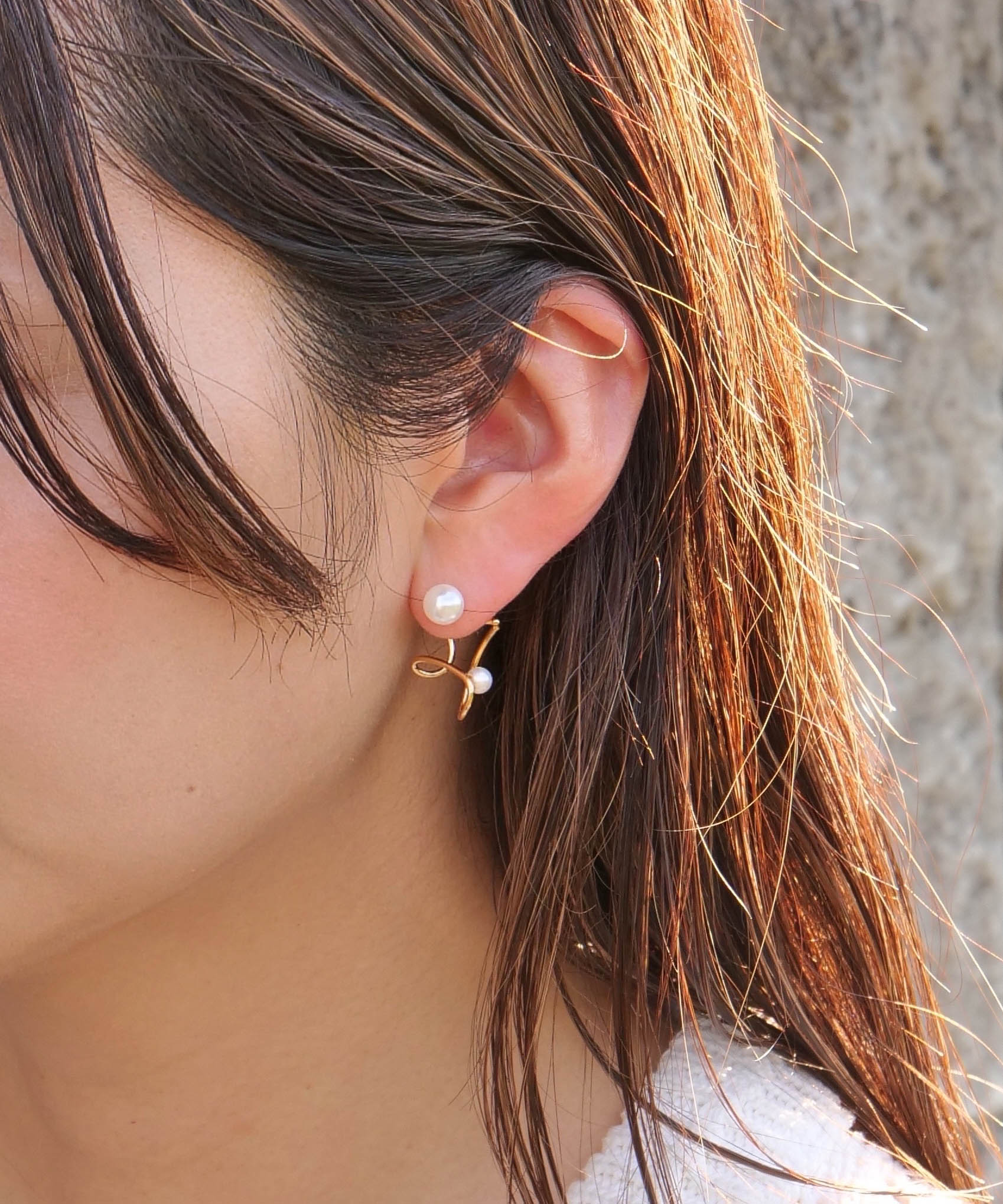 SV925 Pearl Frill Scribble Suneo Hair Earrings Gold
