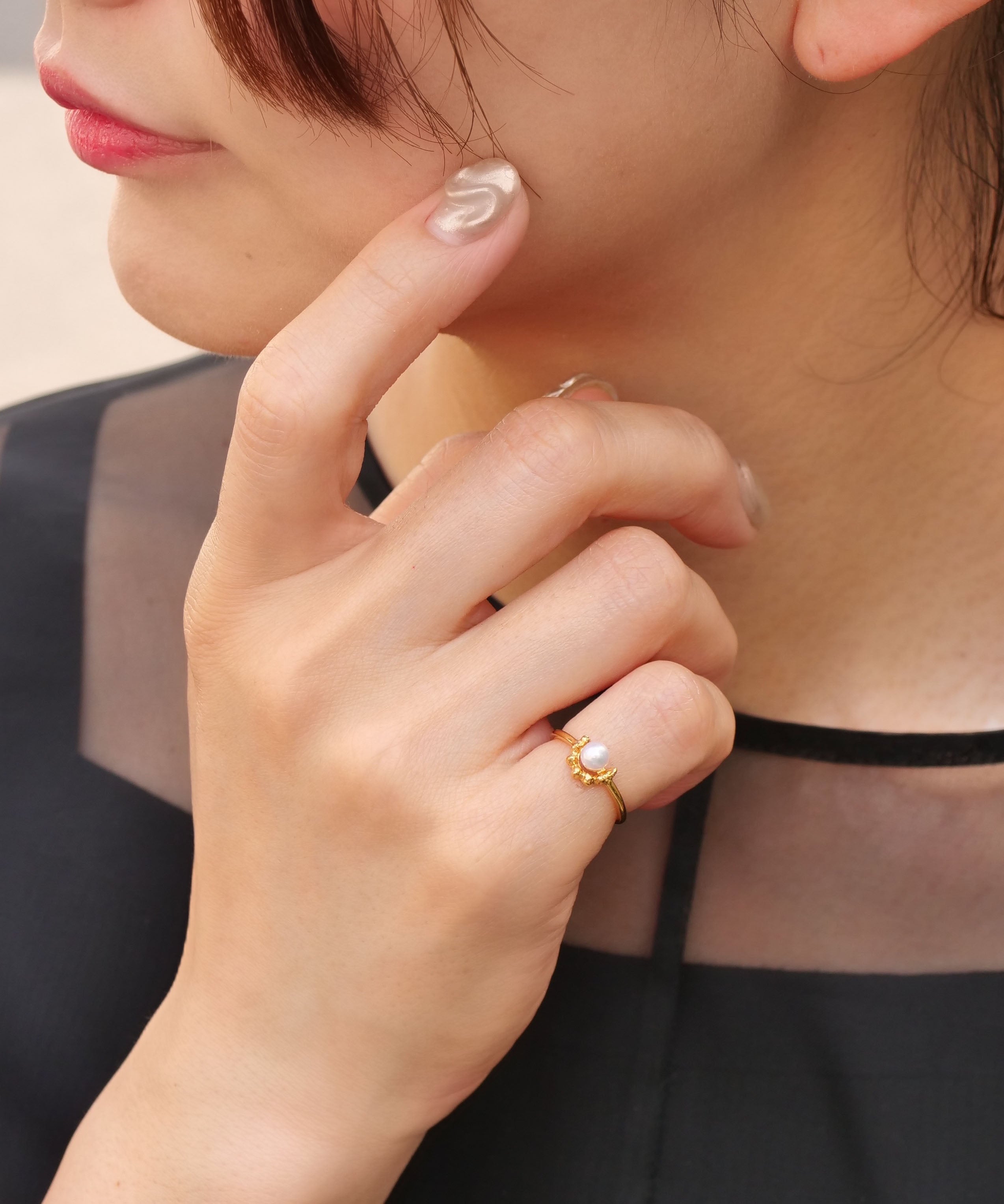 SV925 clay pinky ring with one pearl, gold
