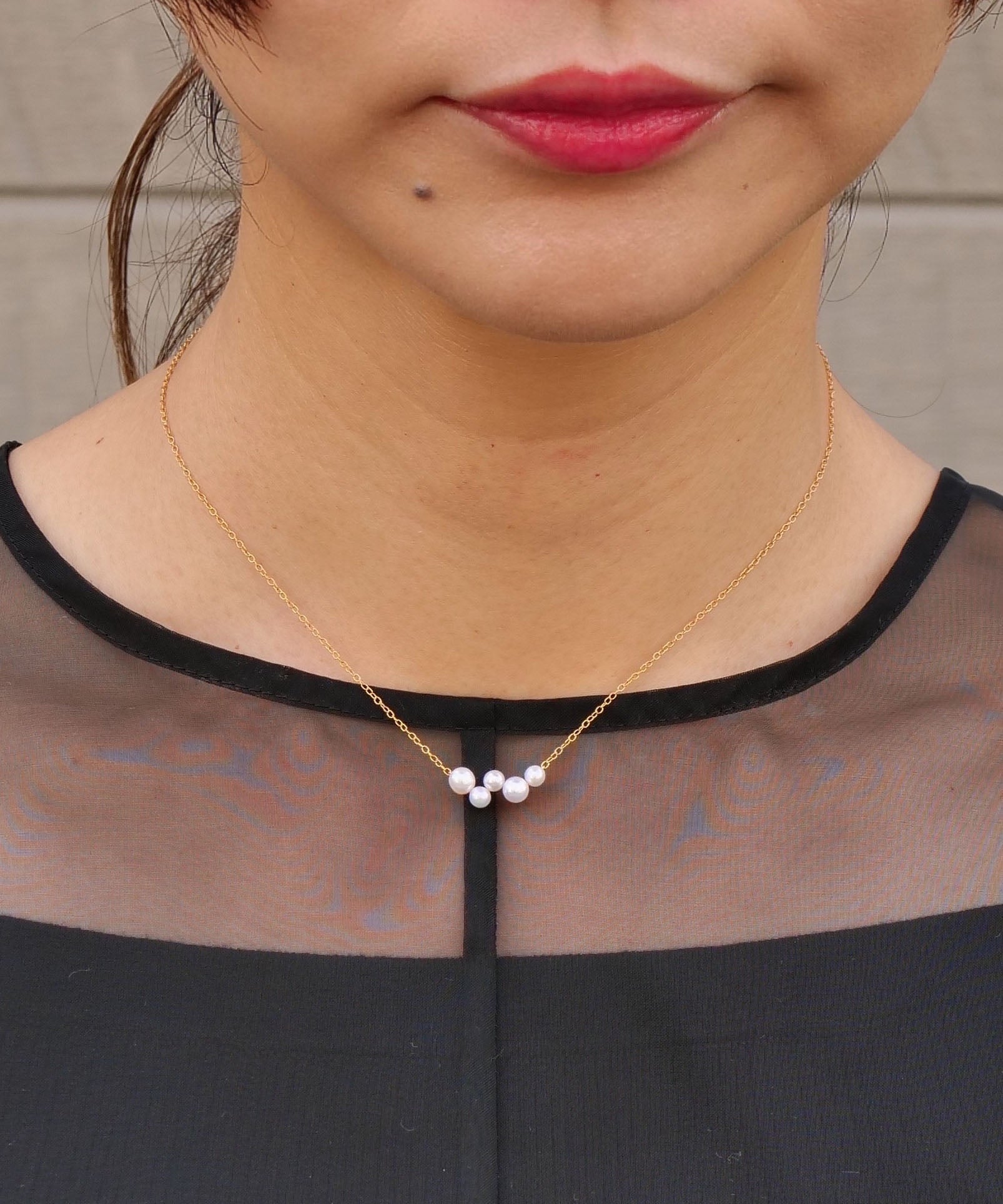 SV925 Soap Bubble 5 Pearl Necklace Gold