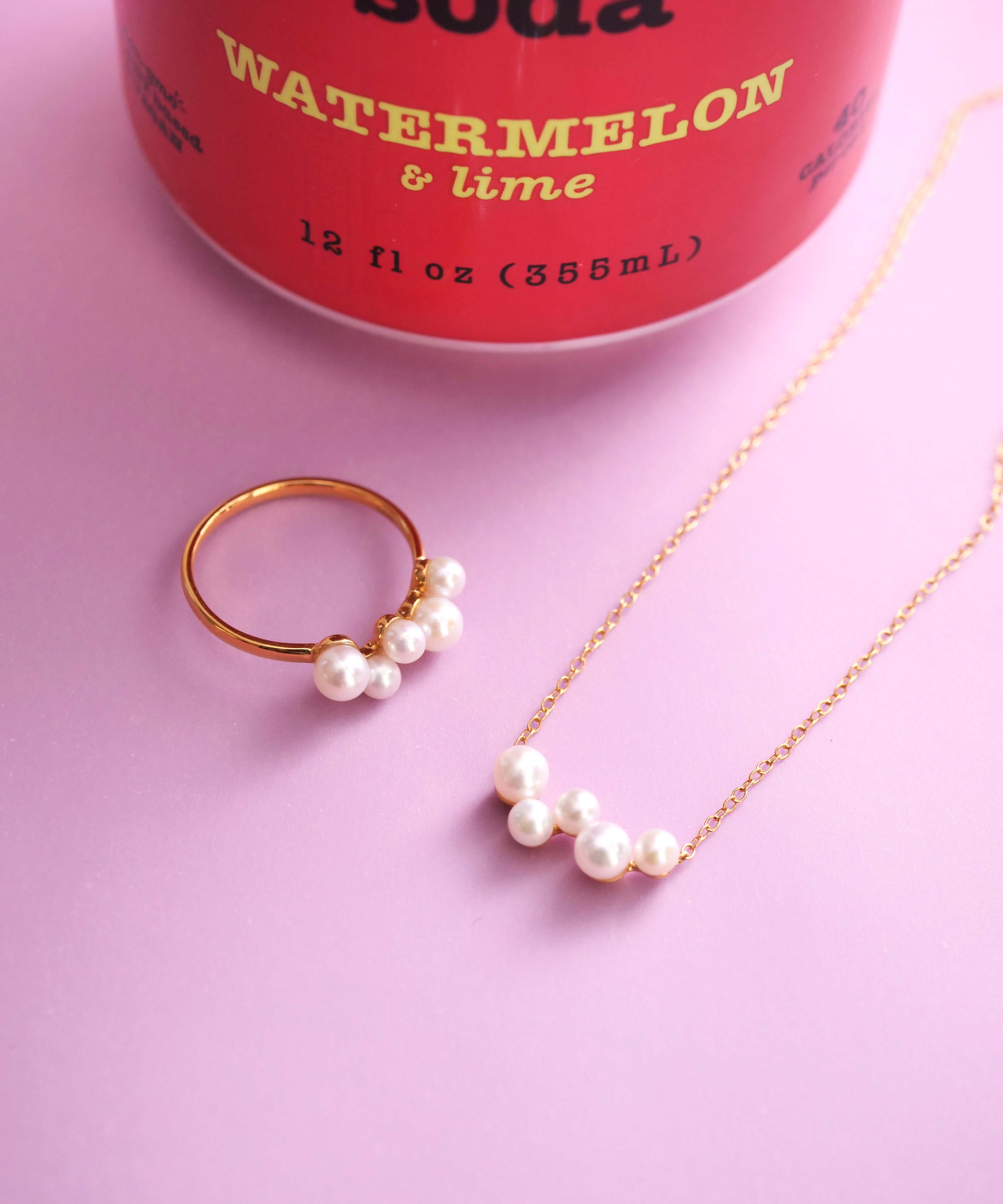 SV925 Soap Bubble 5 Pearl Necklace Gold