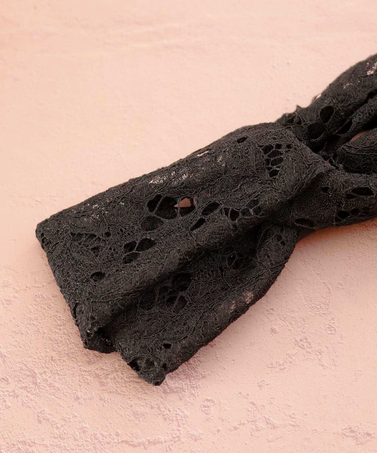 Shirred lace turban
