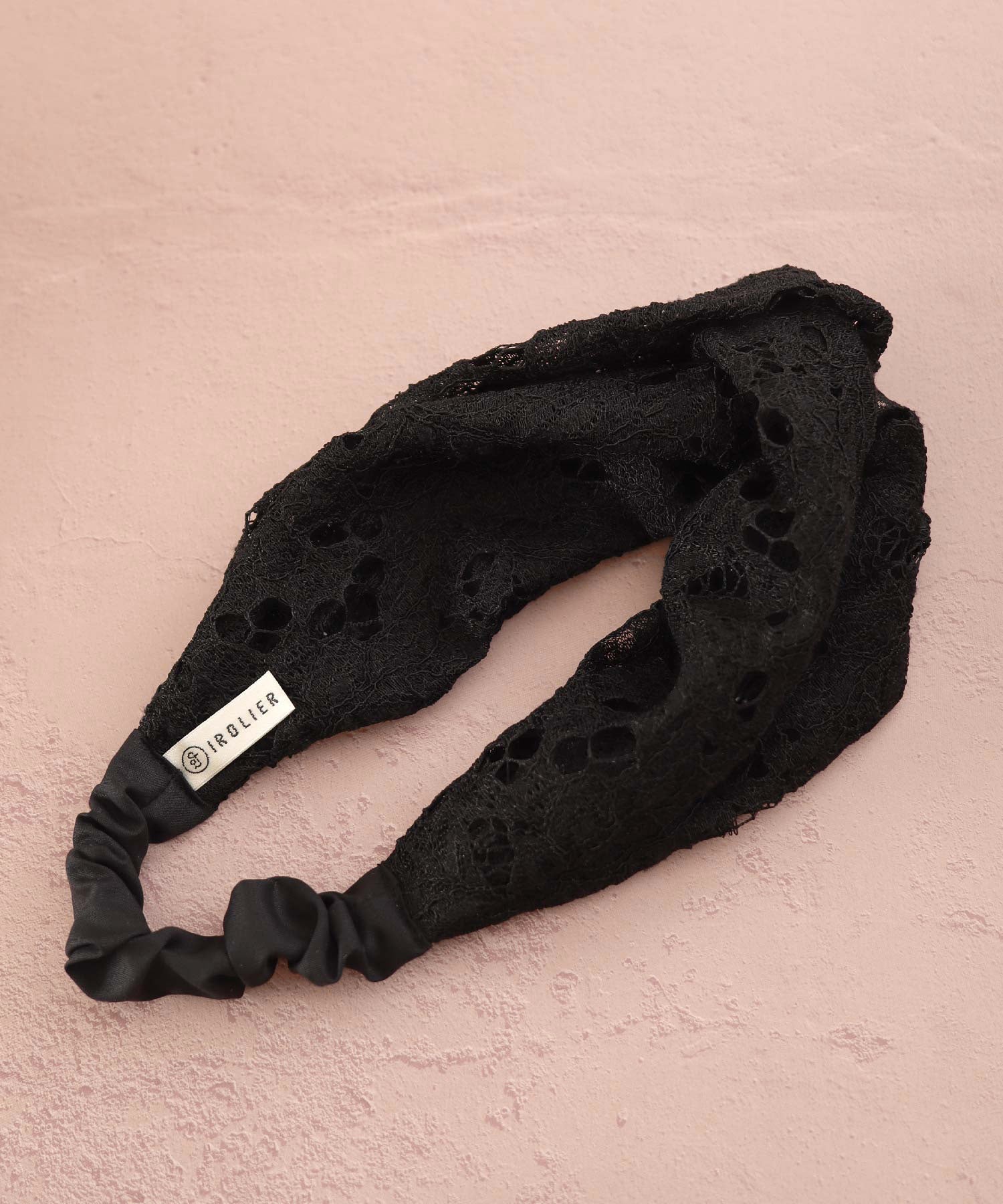 Shirred lace turban