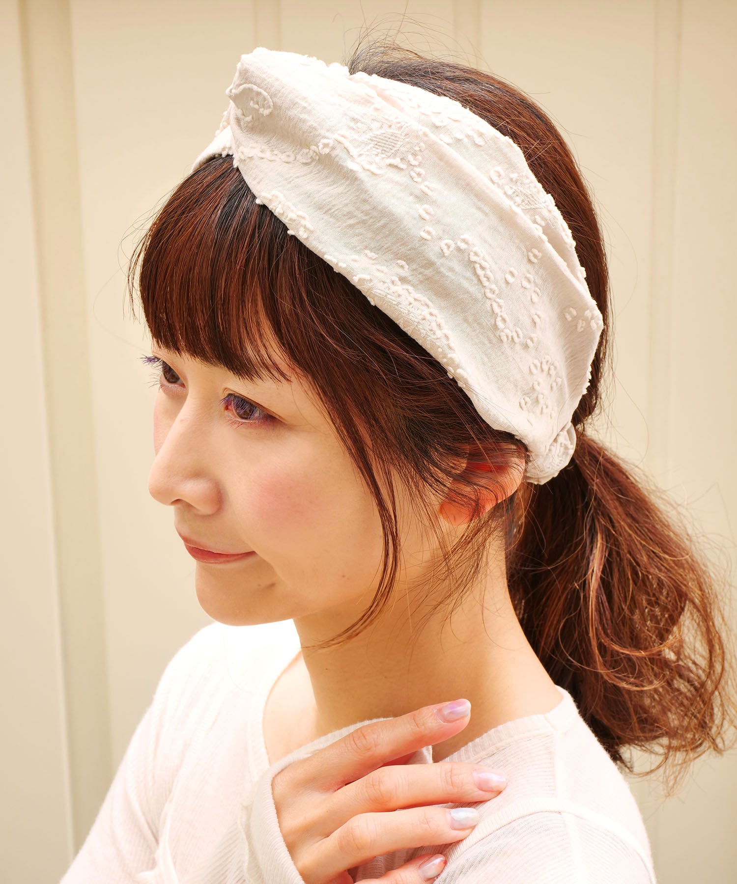 Shirred lace turban