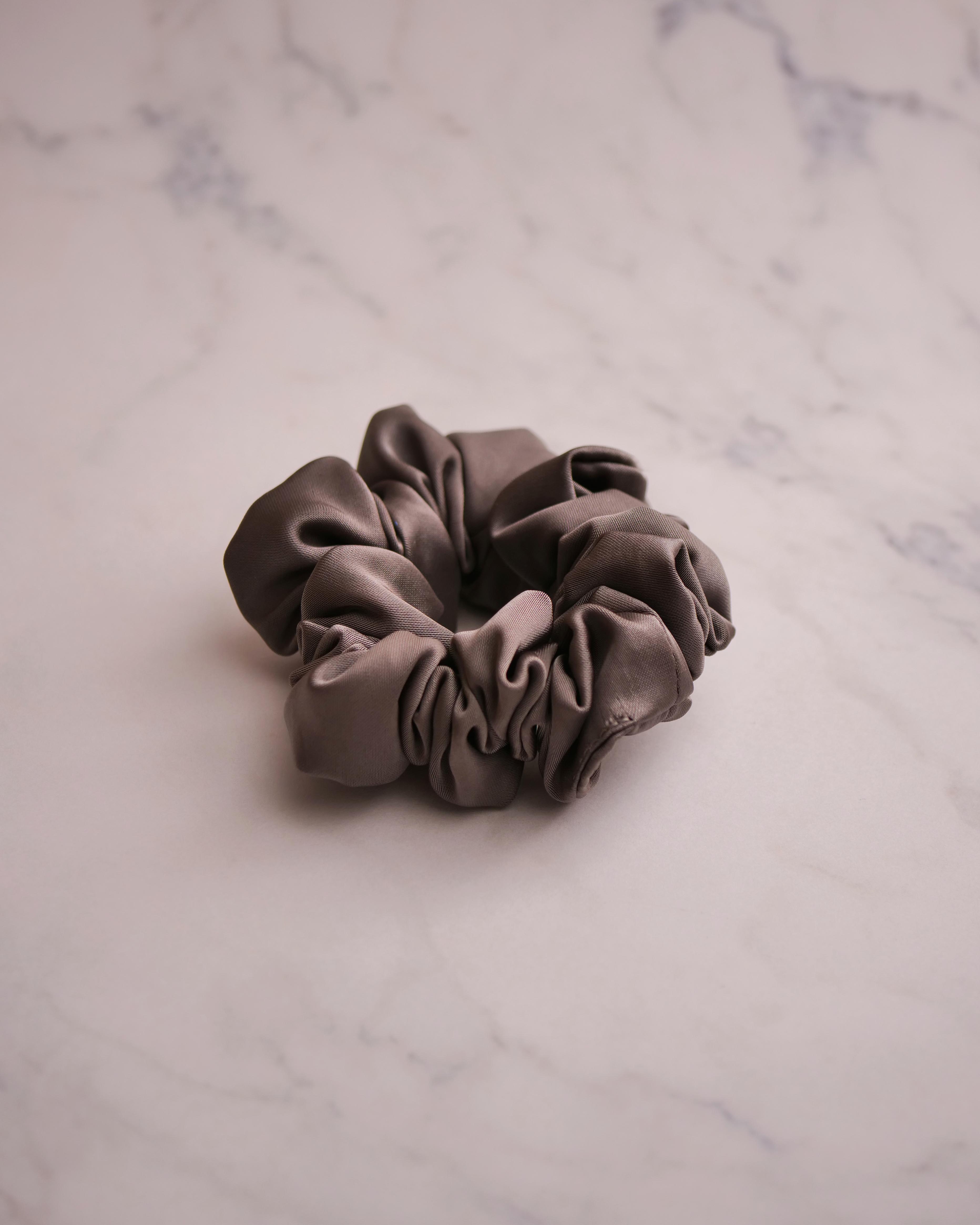 Metallic 2 set scrunchie