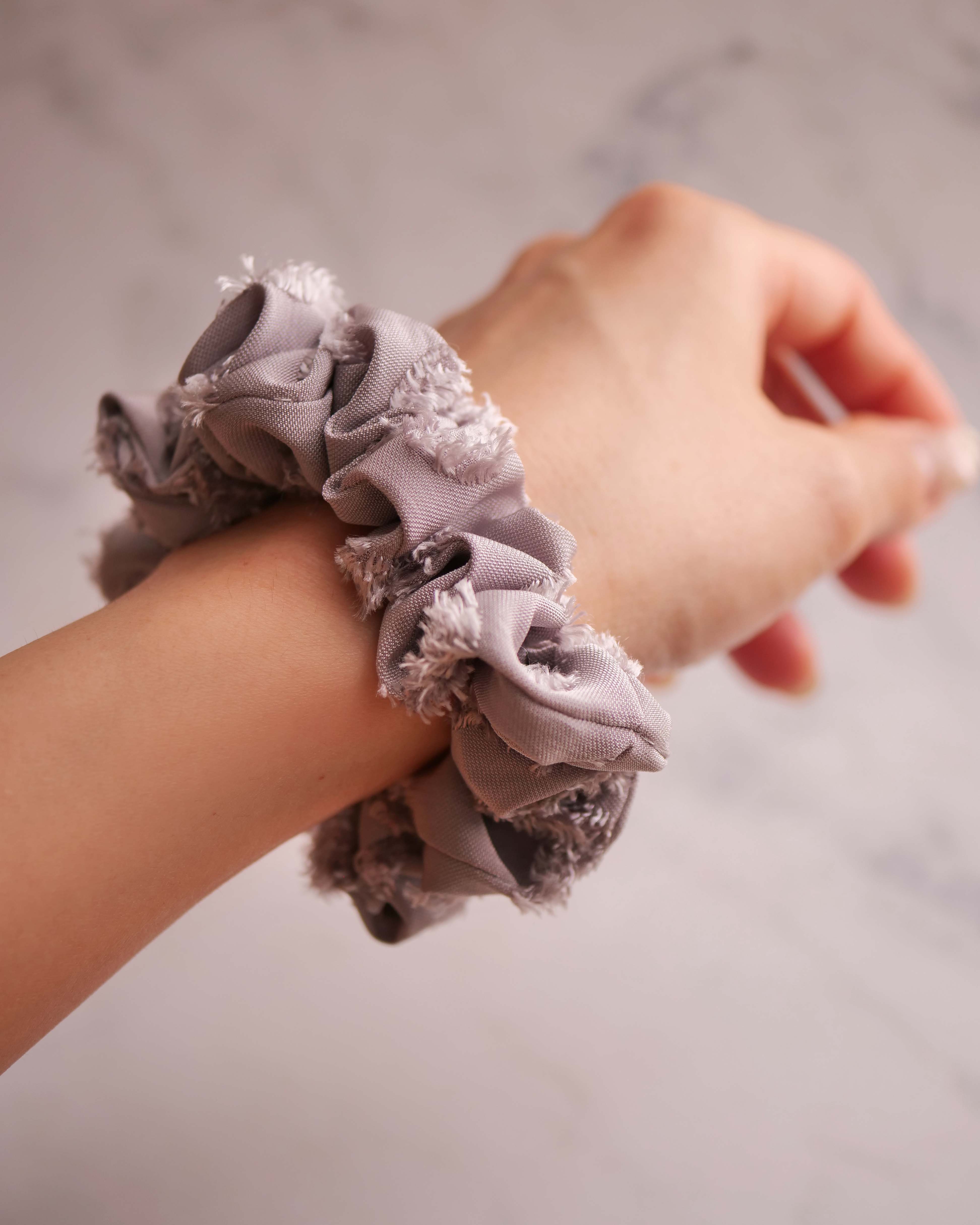 Metallic 2 set scrunchie