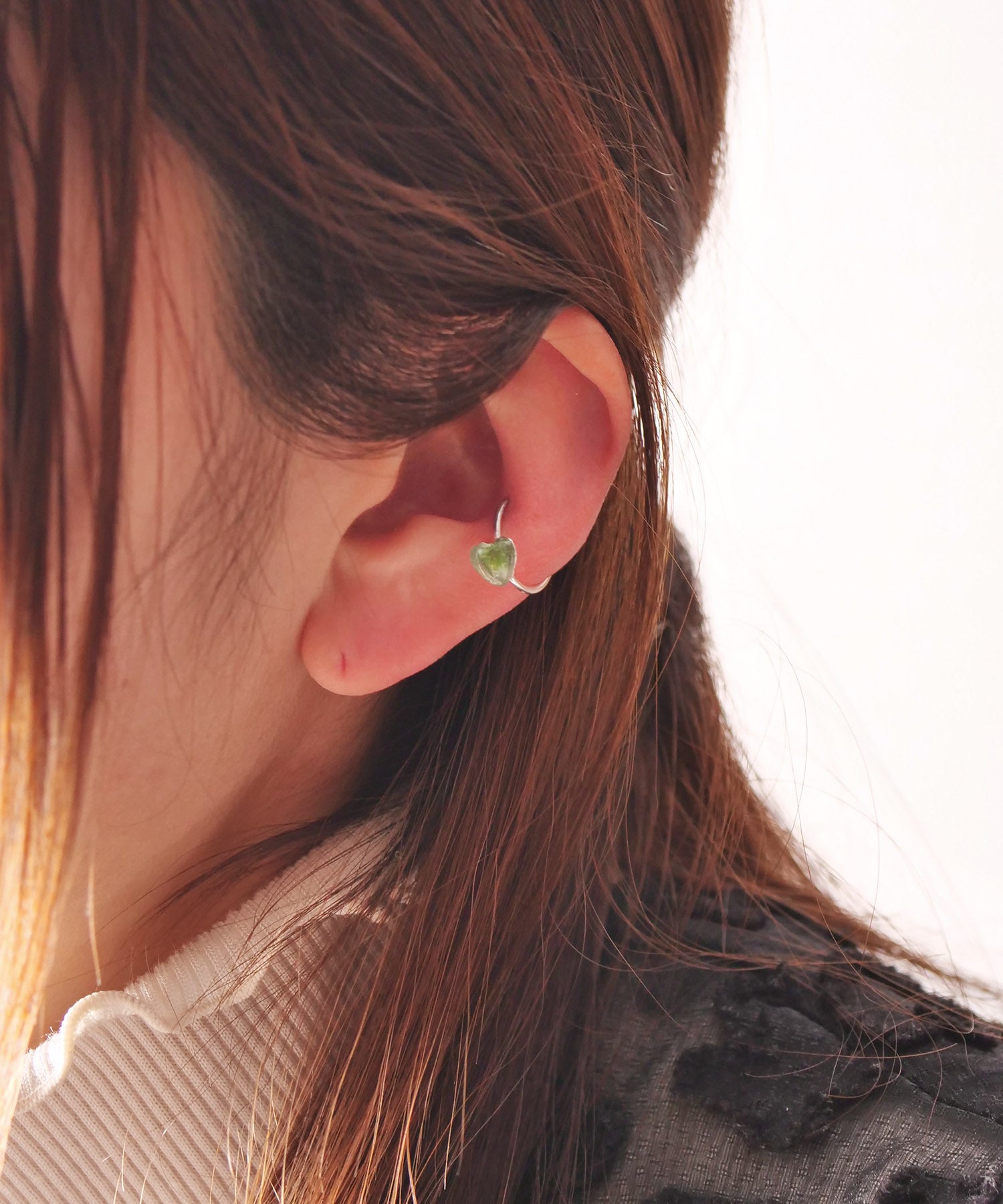 【限定商品】SV925ハート天然石イヤーカフ バイカラートルマリン ライトブルー