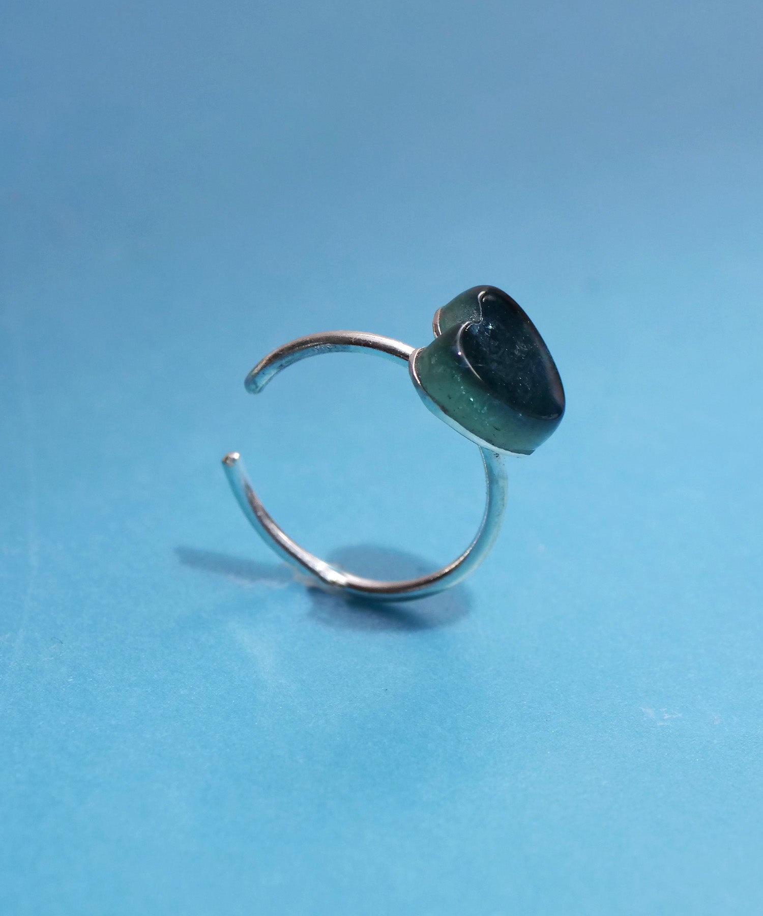 【限定商品】SV925ハート天然石イヤーカフ バイカラートルマリン ブルー