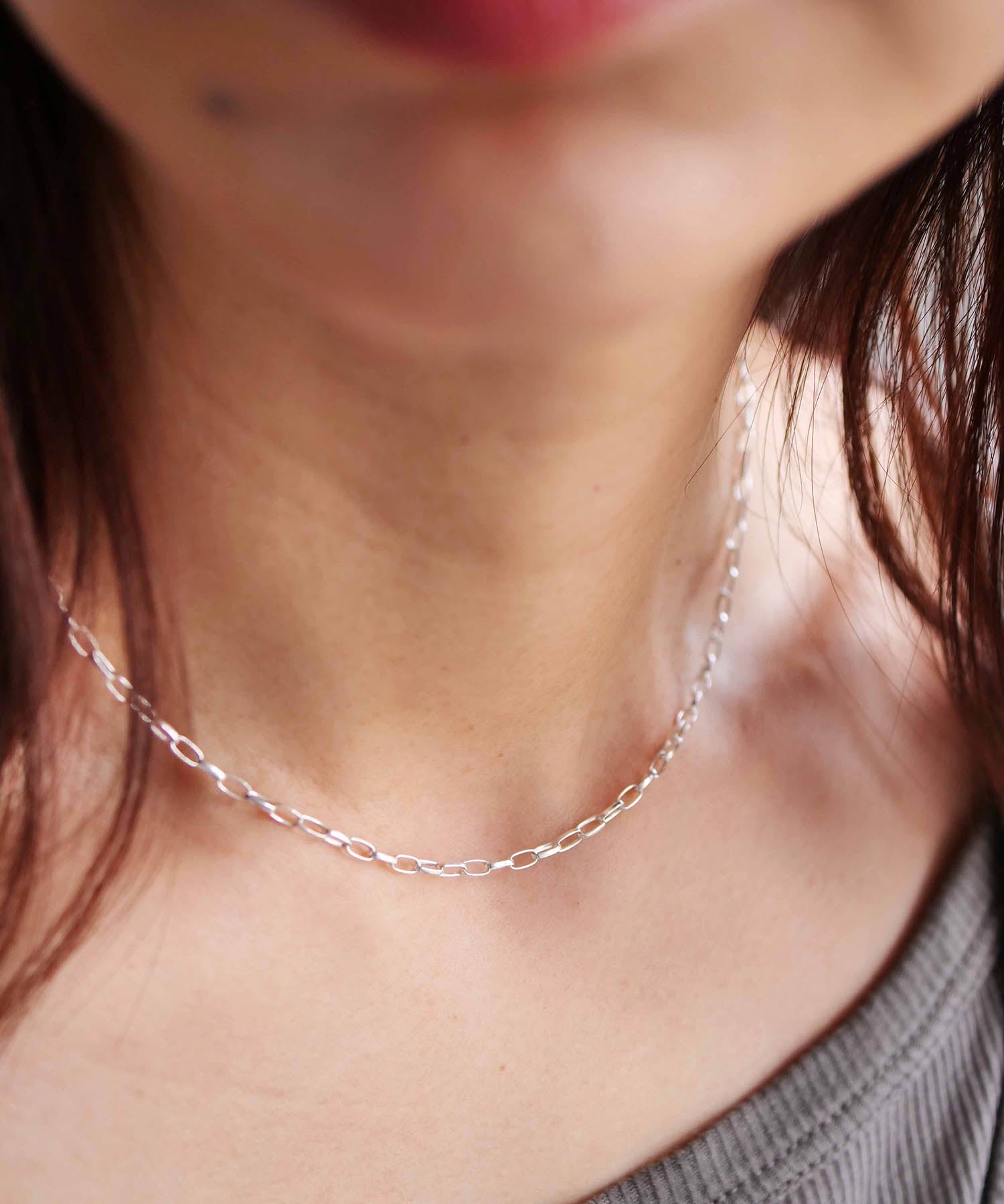 SV925 flat simple chain necklace with graffiti motif