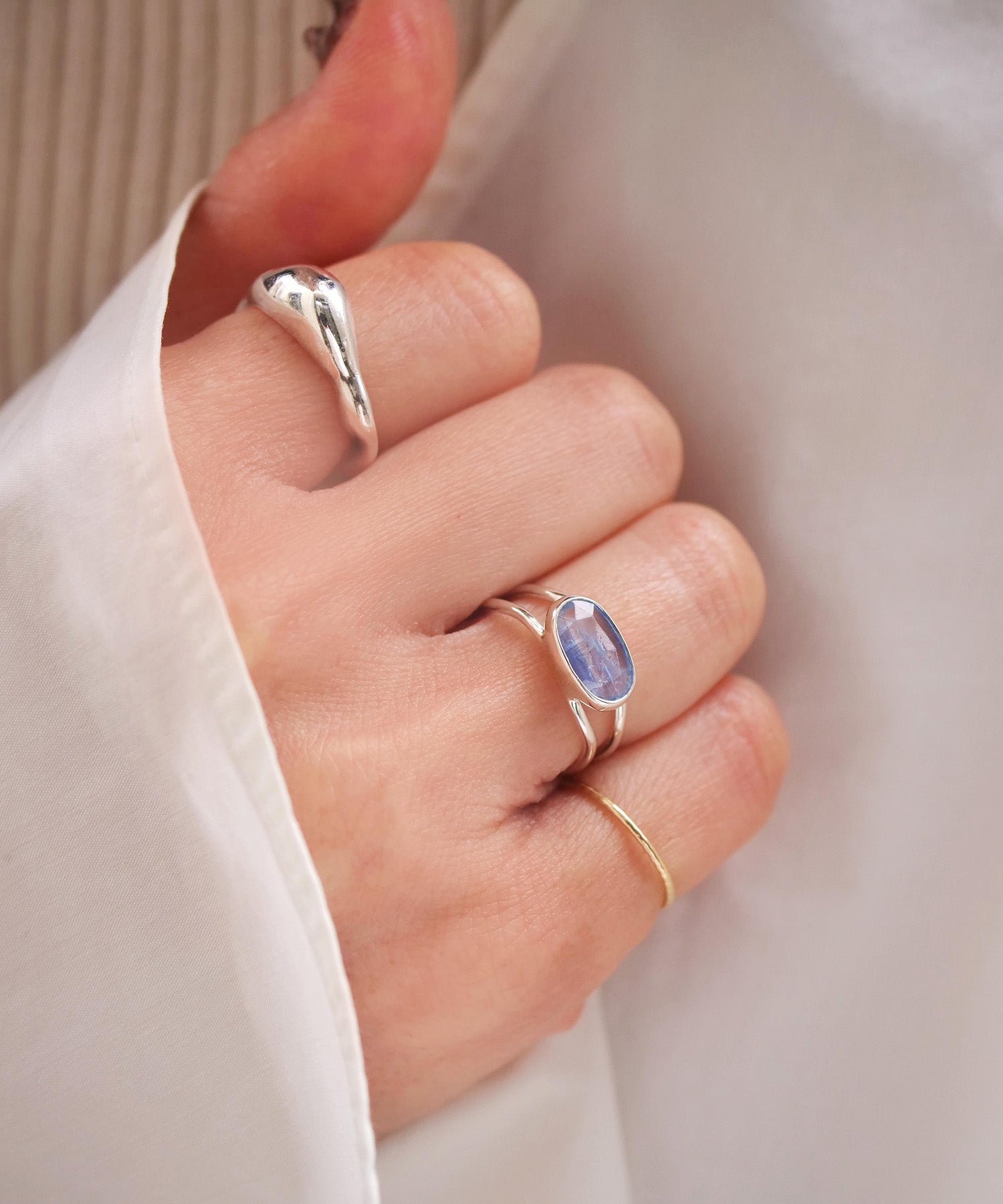 【1点限定】SV925ラクガキフリー天然石リング バイカラーカイヤナイト