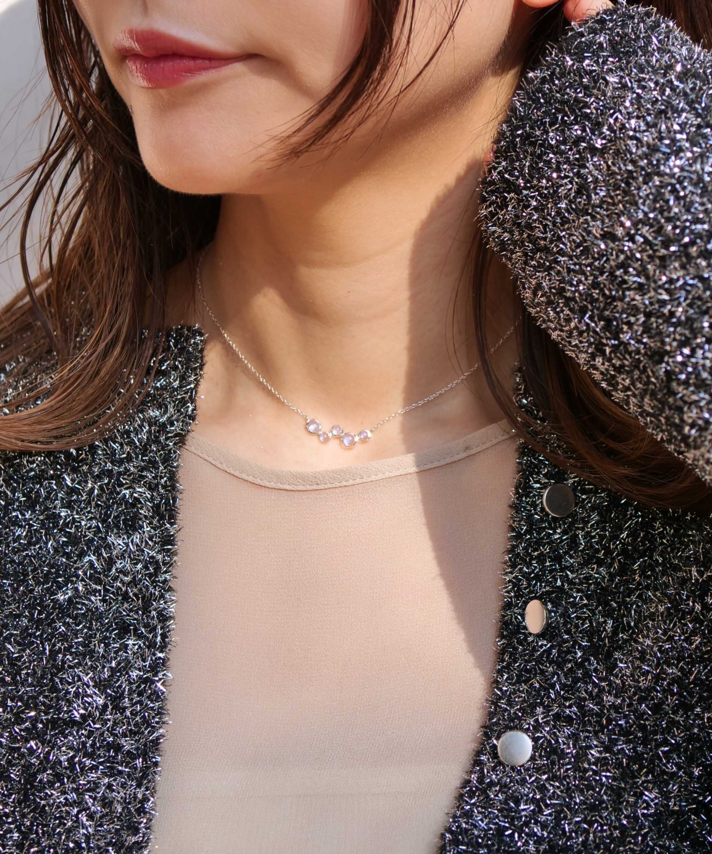 SV925 Soap Bubble 5 Stone Necklace Moonstone
