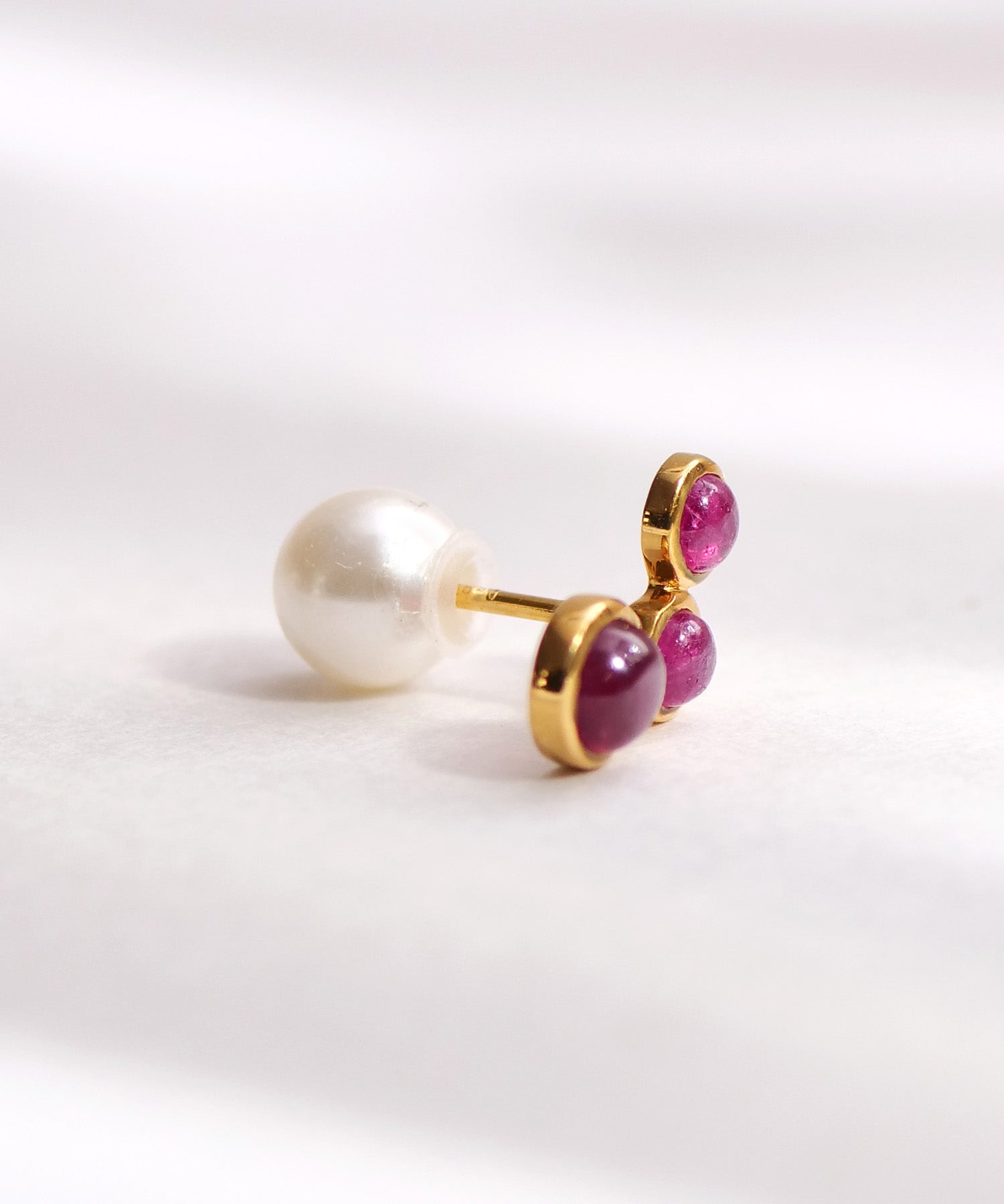 SV925シャボン玉3ストーンピアス ルビー