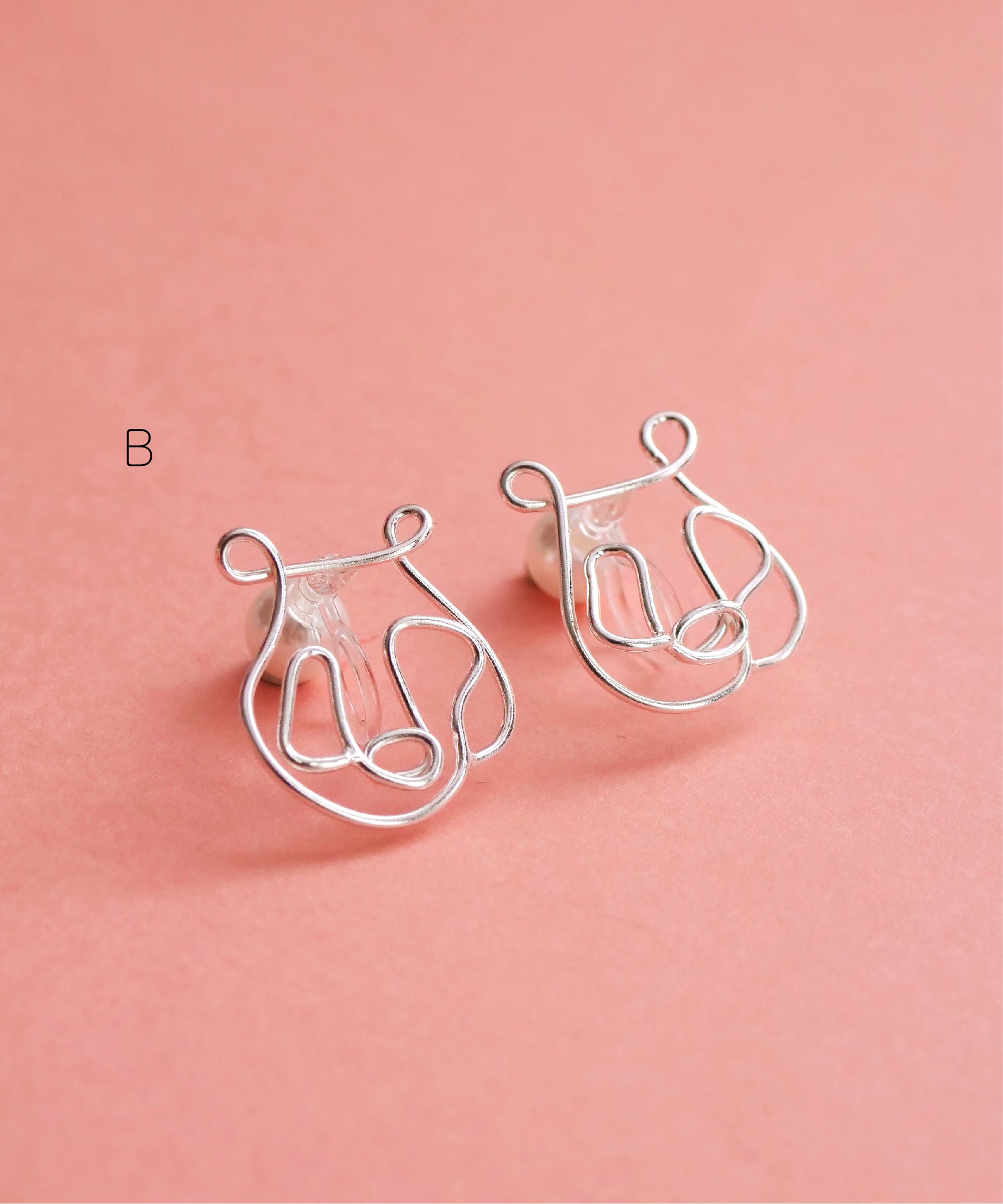 [Limited Edition] SV925 Graffiti Panda Earrings