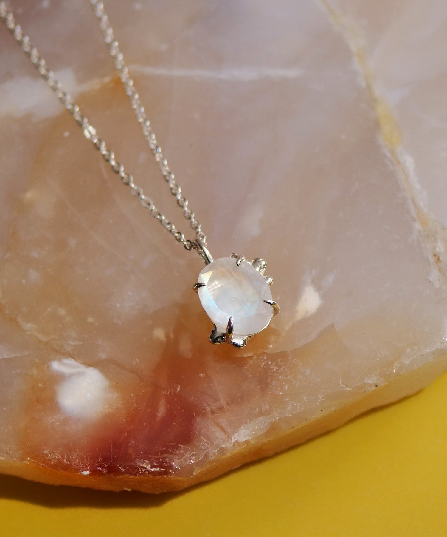 SV925おねんどつぶつぶ天然石ネックレス ムーンストーン