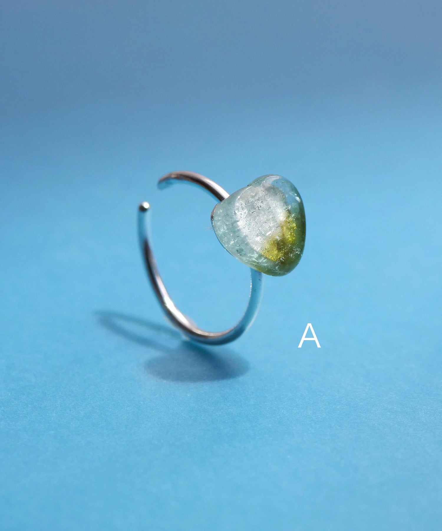 【限定商品】SV925ハート天然石イヤーカフ バイカラートルマリン ライトブルー