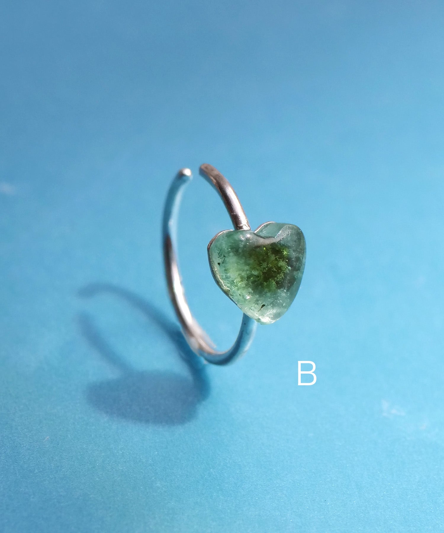 【限定商品】SV925ハート天然石イヤーカフ バイカラートルマリン ライトブルー