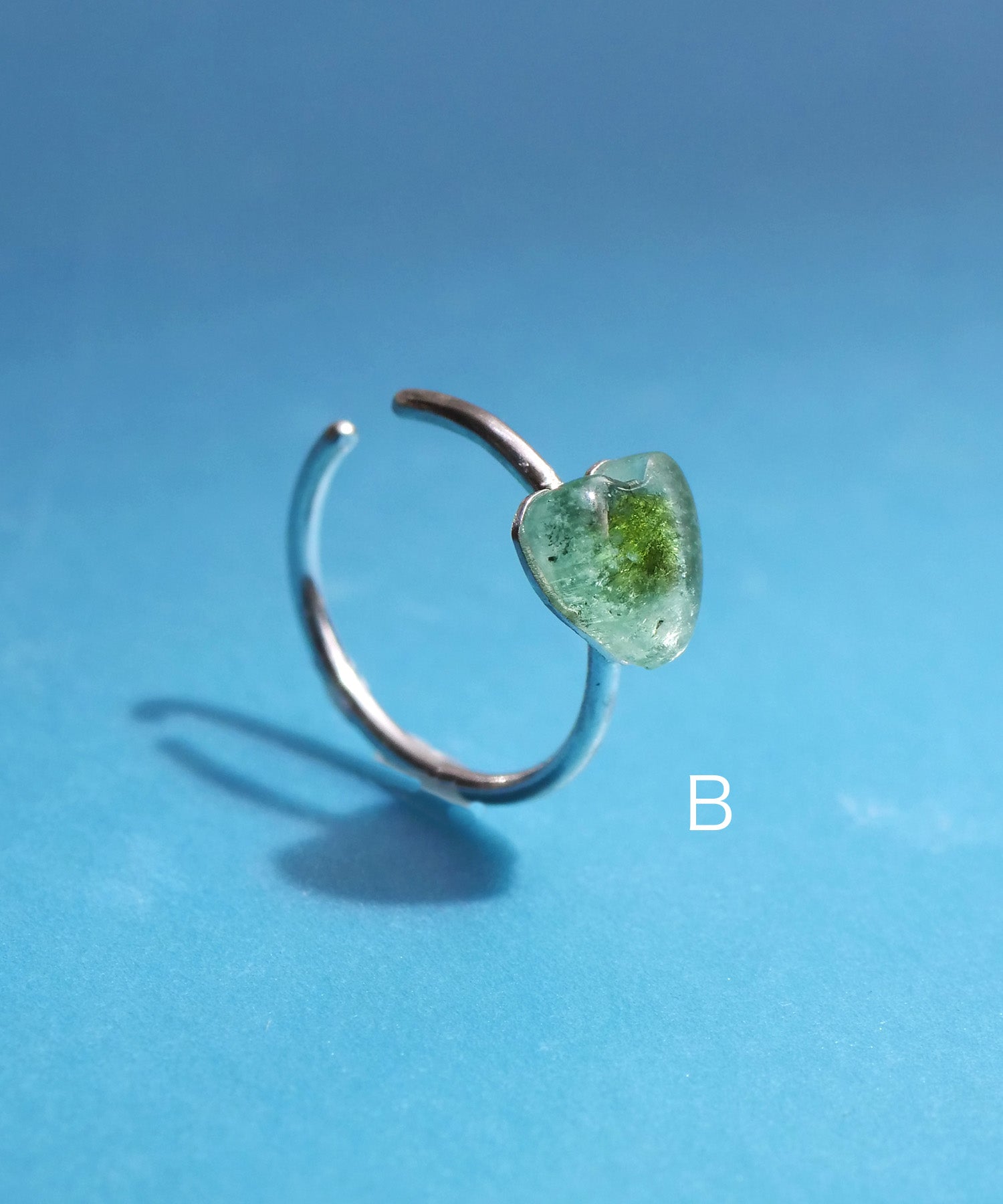 【限定商品】SV925ハート天然石イヤーカフ バイカラートルマリン ライトブルー